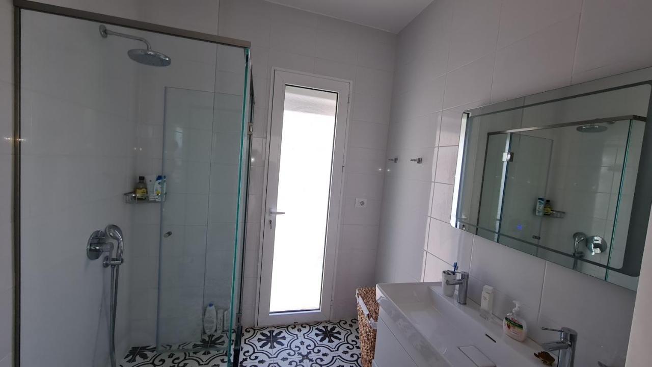 Apartamento Rocknest Sea View Penthouse Sarandë Exterior foto